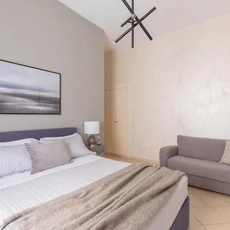 Iflat Esquilino Lovely Apartment